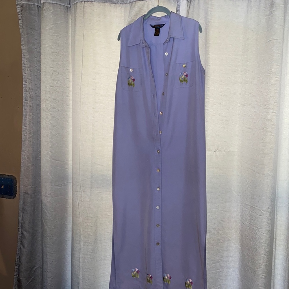 Maxi sleeveless, periwinkle with floral tulips